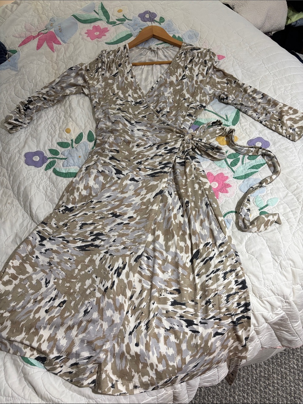 Banana Republic Neutral Abstract Print Wrap Dress in Beige, Taupe and Charcoal